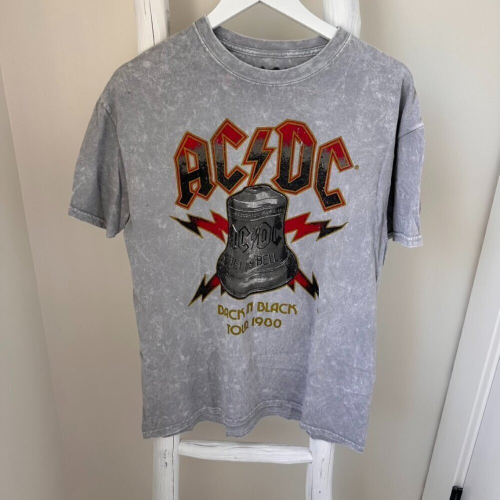 AC/DC Band Concert Gray Short Sleeve T Shirt SZ Medium
